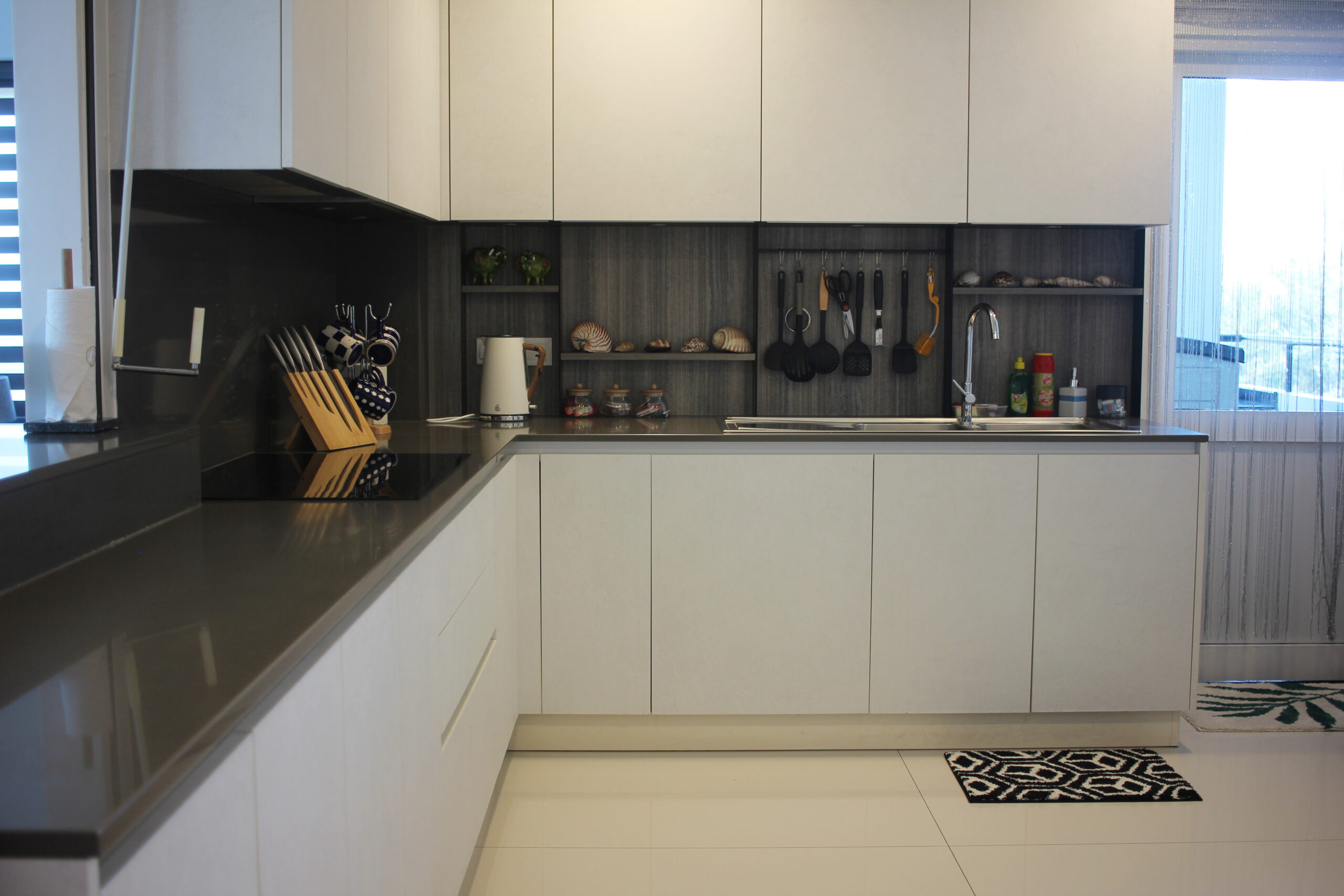 Luxury Penthouse - Kitchen 2